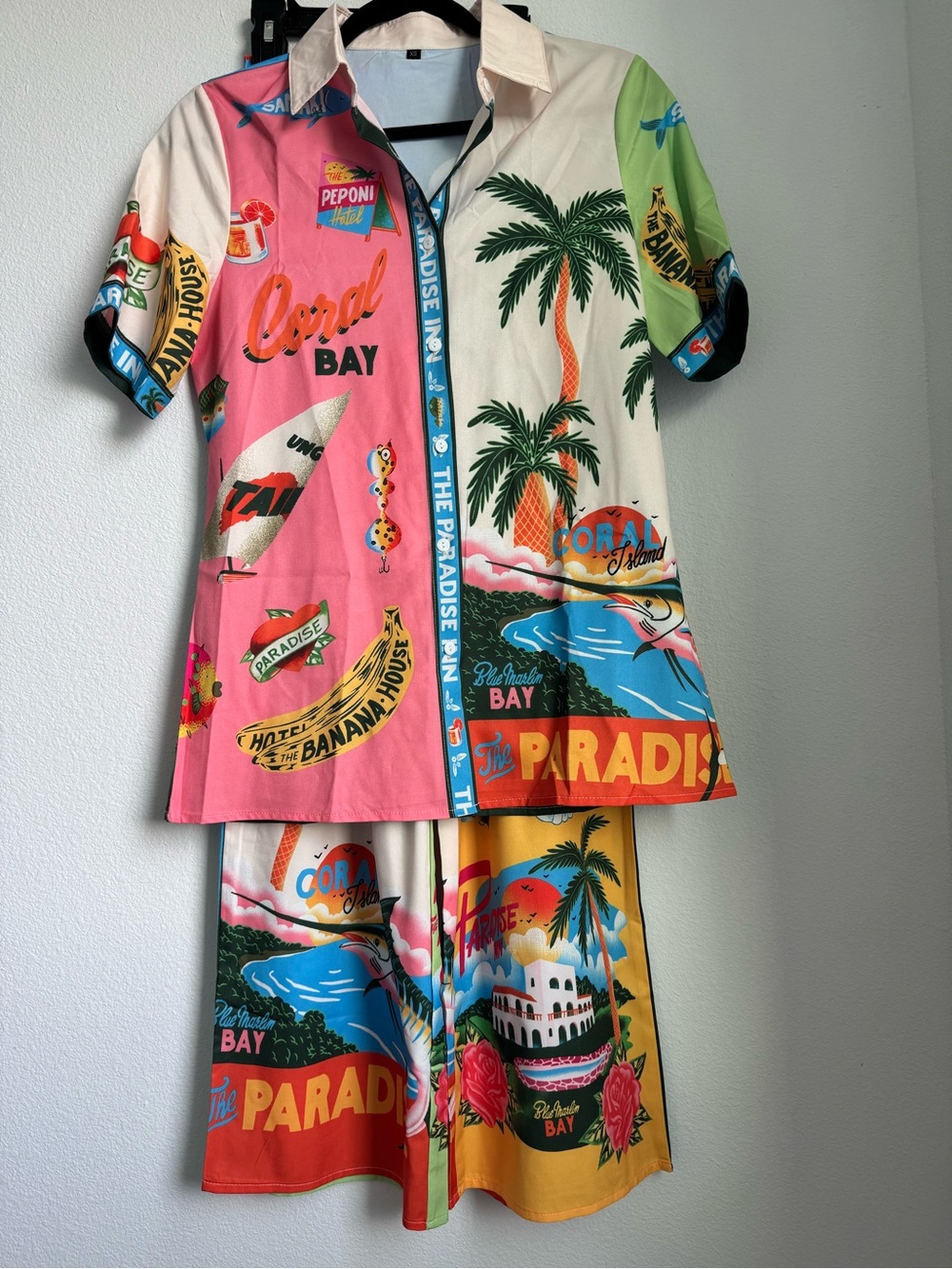 Tropical Vacation Matching Set XS | Button Down Shirt & Wide Leg Pants - Picture 12 of 12